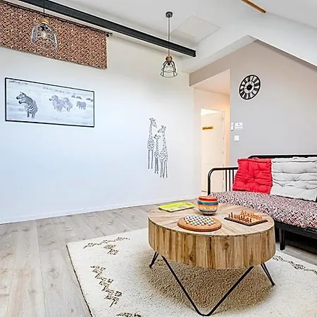 D'hotes Les Colombes B&B Montmort-Lucy